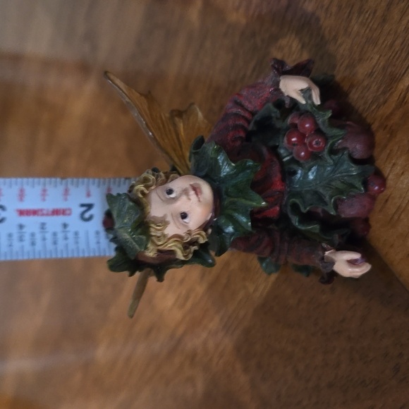 Holly Holiday Gathering Fairy Figurine Boyds Bears Wee Folkstones - Picture 6 of 7